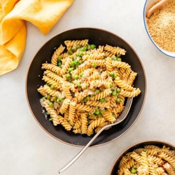 pasta and pea recipe served.