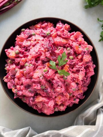 Russian beet potato salad Dominican Style featured.