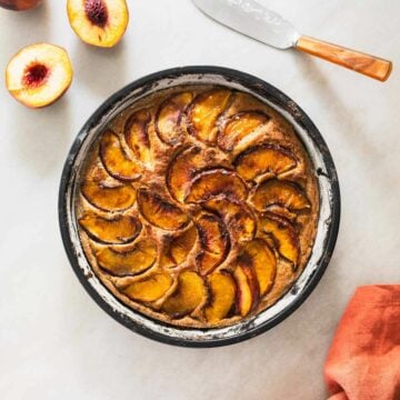 brown sugar peach cake featured.