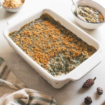 cheesy creamed spinach casserole featured image.