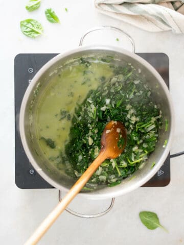 add the spinach and stir frequently.