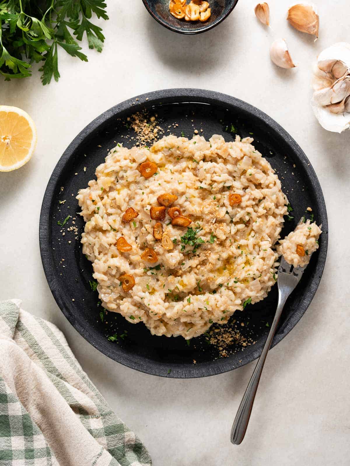 plated garlic risotto.