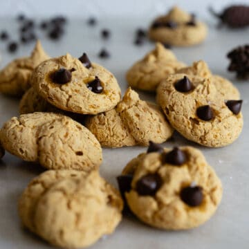 gluten-free pumpkin cookies with spice and cake mix.