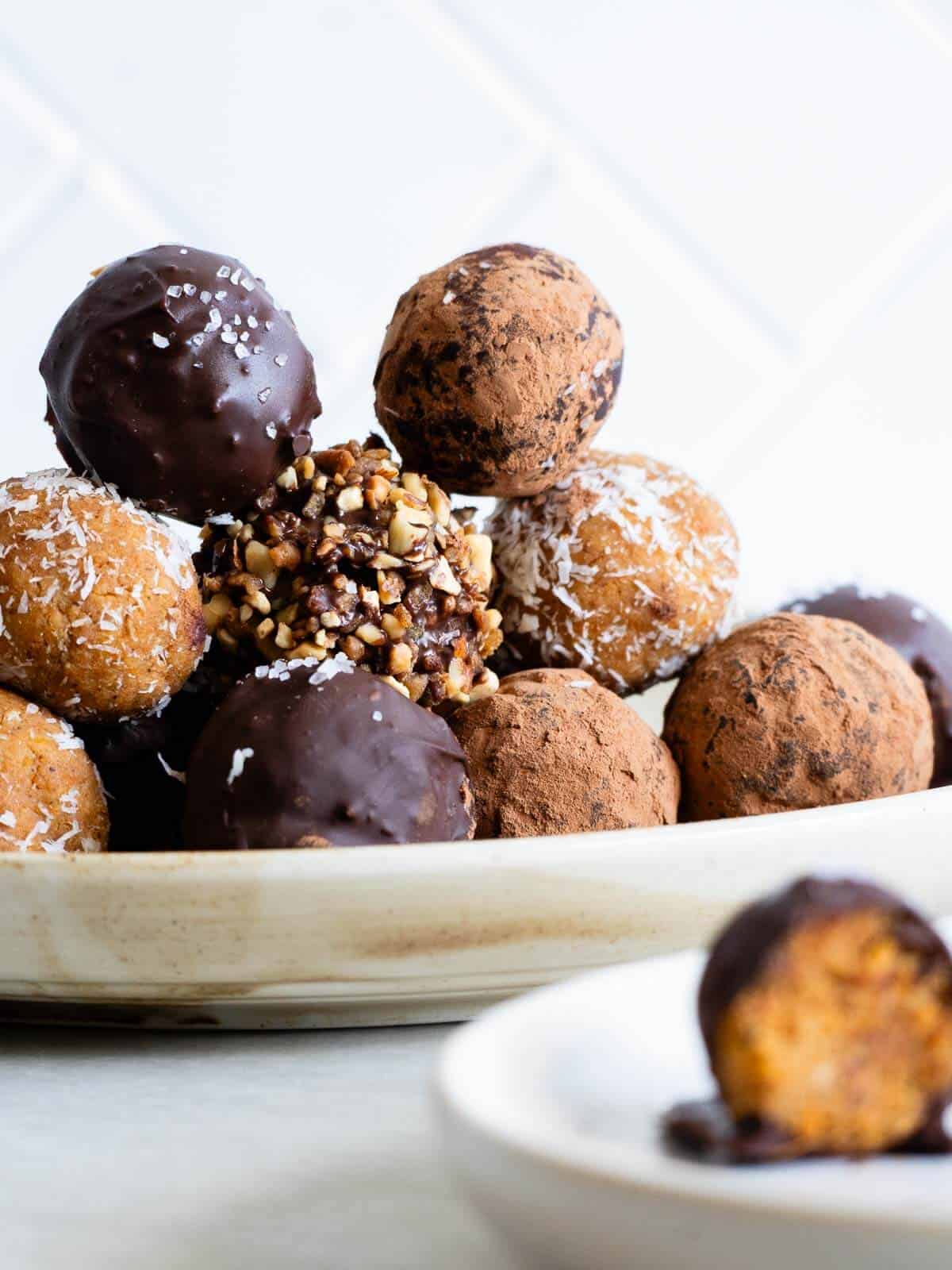 pile of pumpkin protein balls.