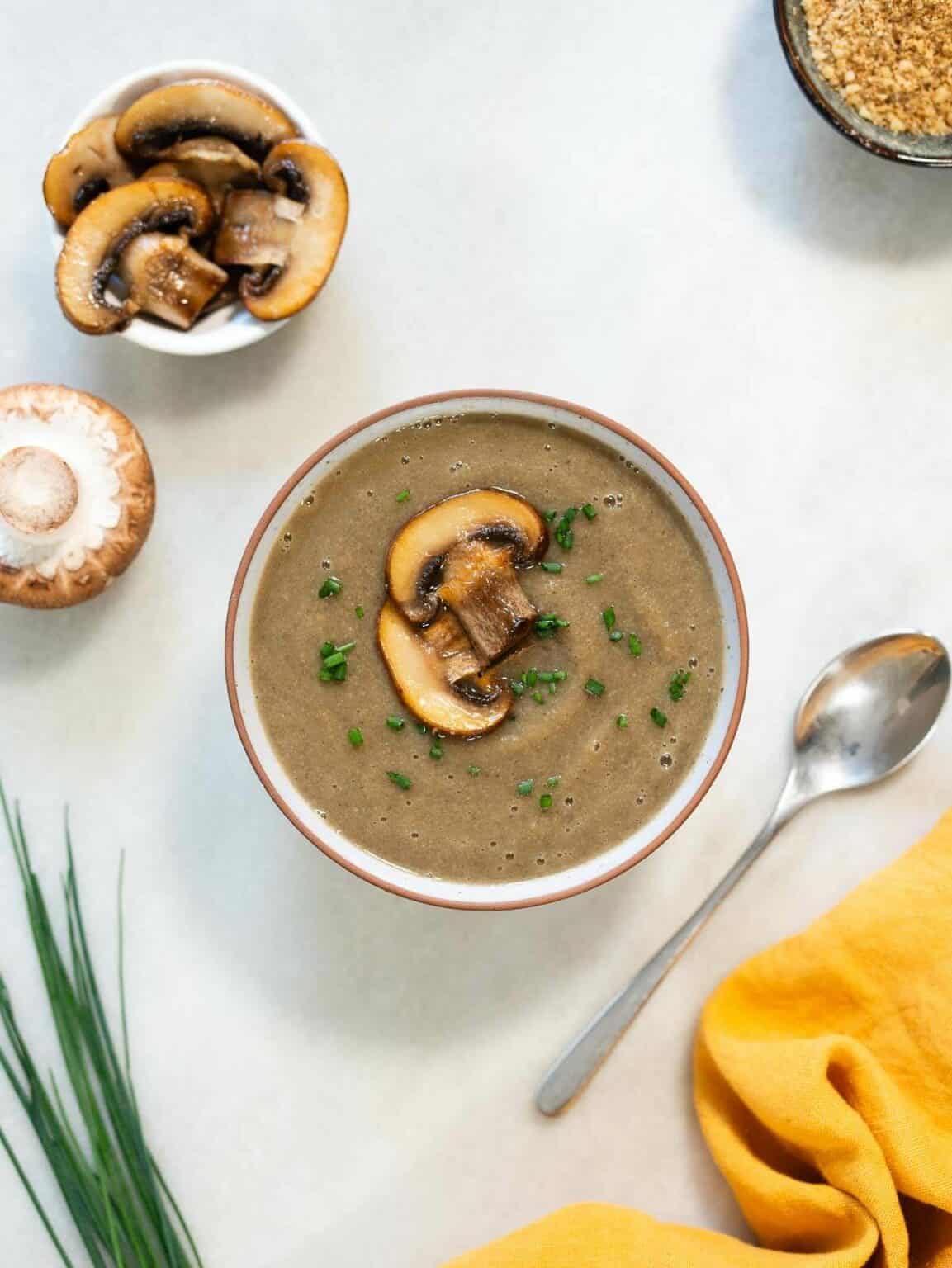 Mushroom Soup without Cream (One-Pot)