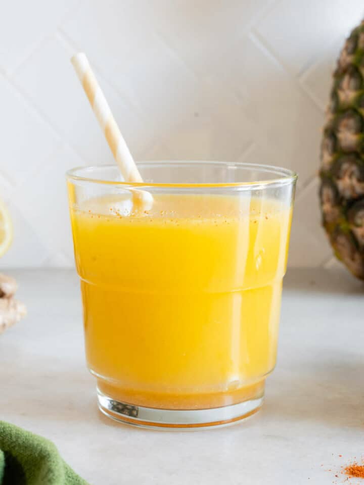 Pineapple Ginger Juice with Bell Pepper and Orange (Juicer or Blender)