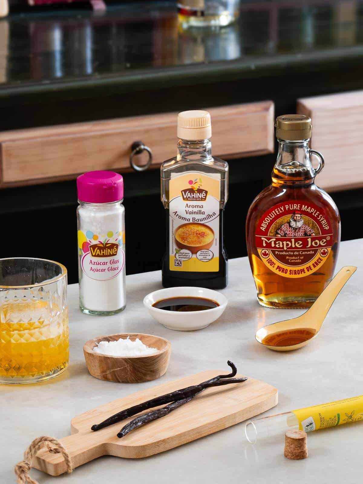 table with recipients with different vanilla extract substitutes.